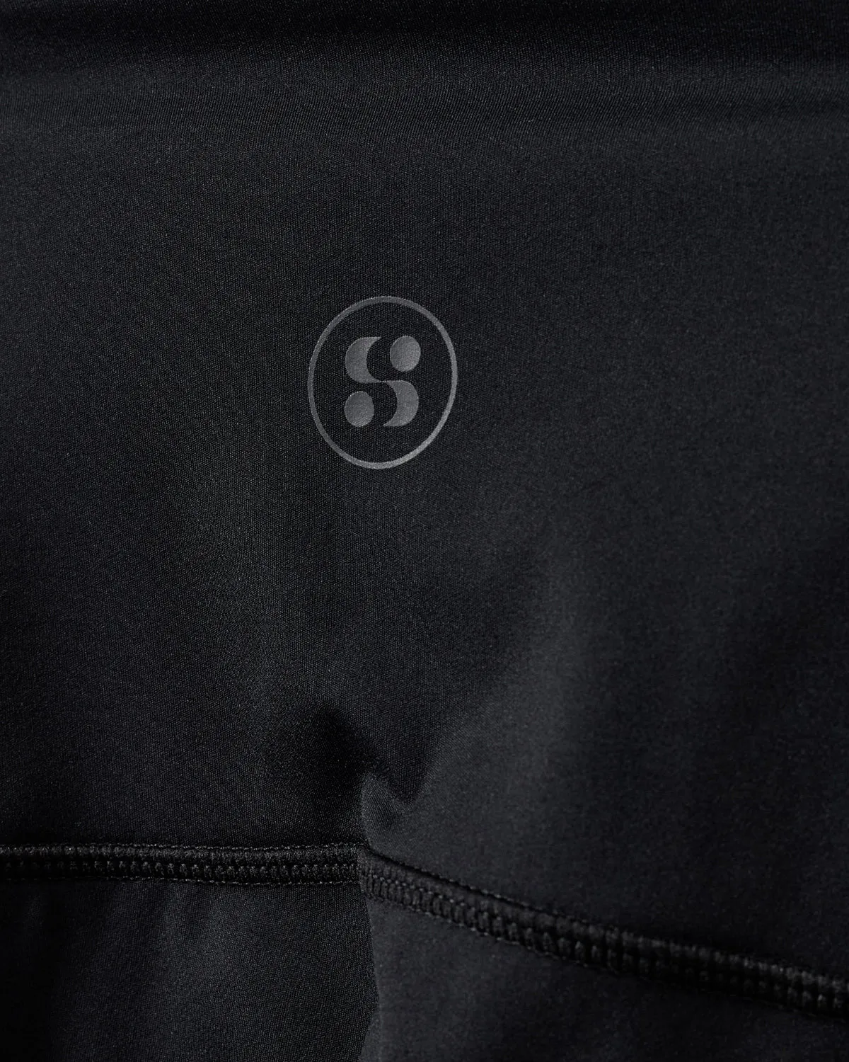 AIASPO SHORTS - Black
