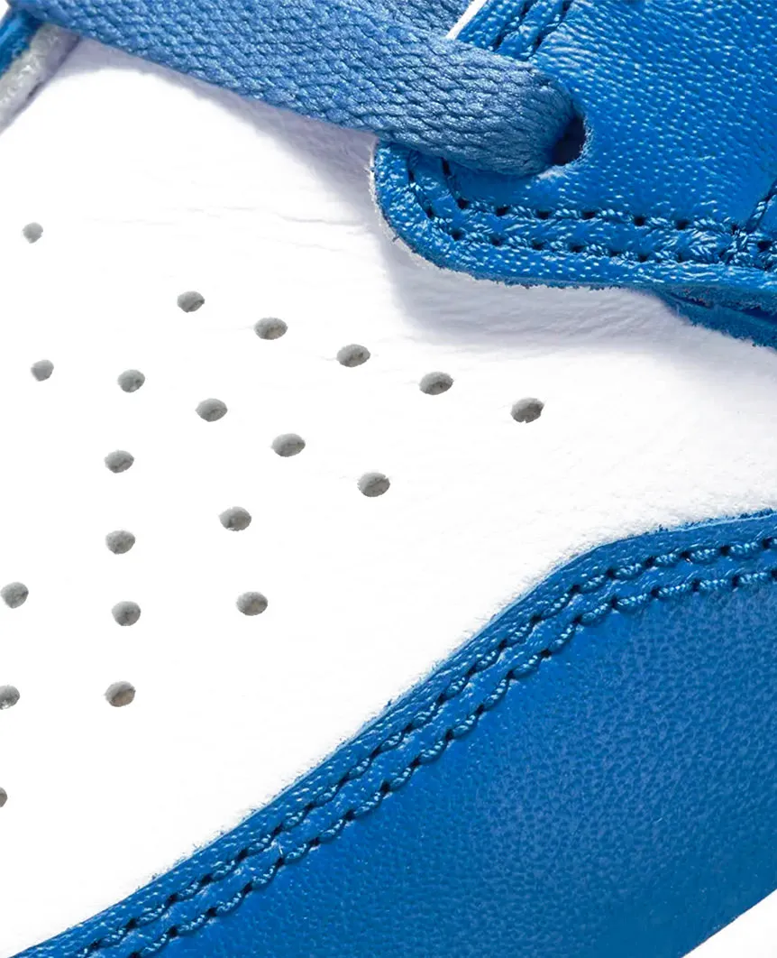 Air Jordan 1 True Blue