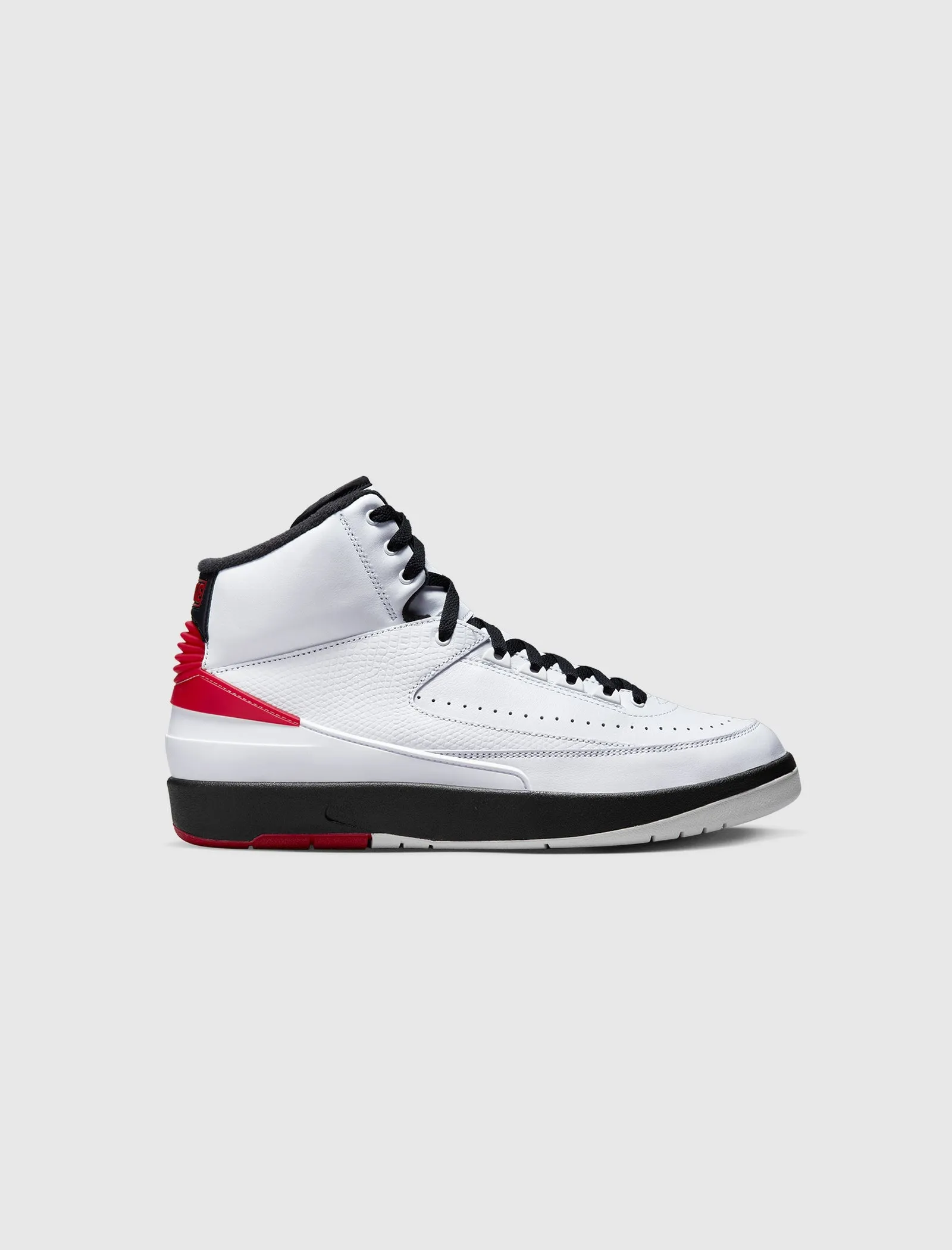 AIR JORDAN 2 RETRO "CHICAGO"