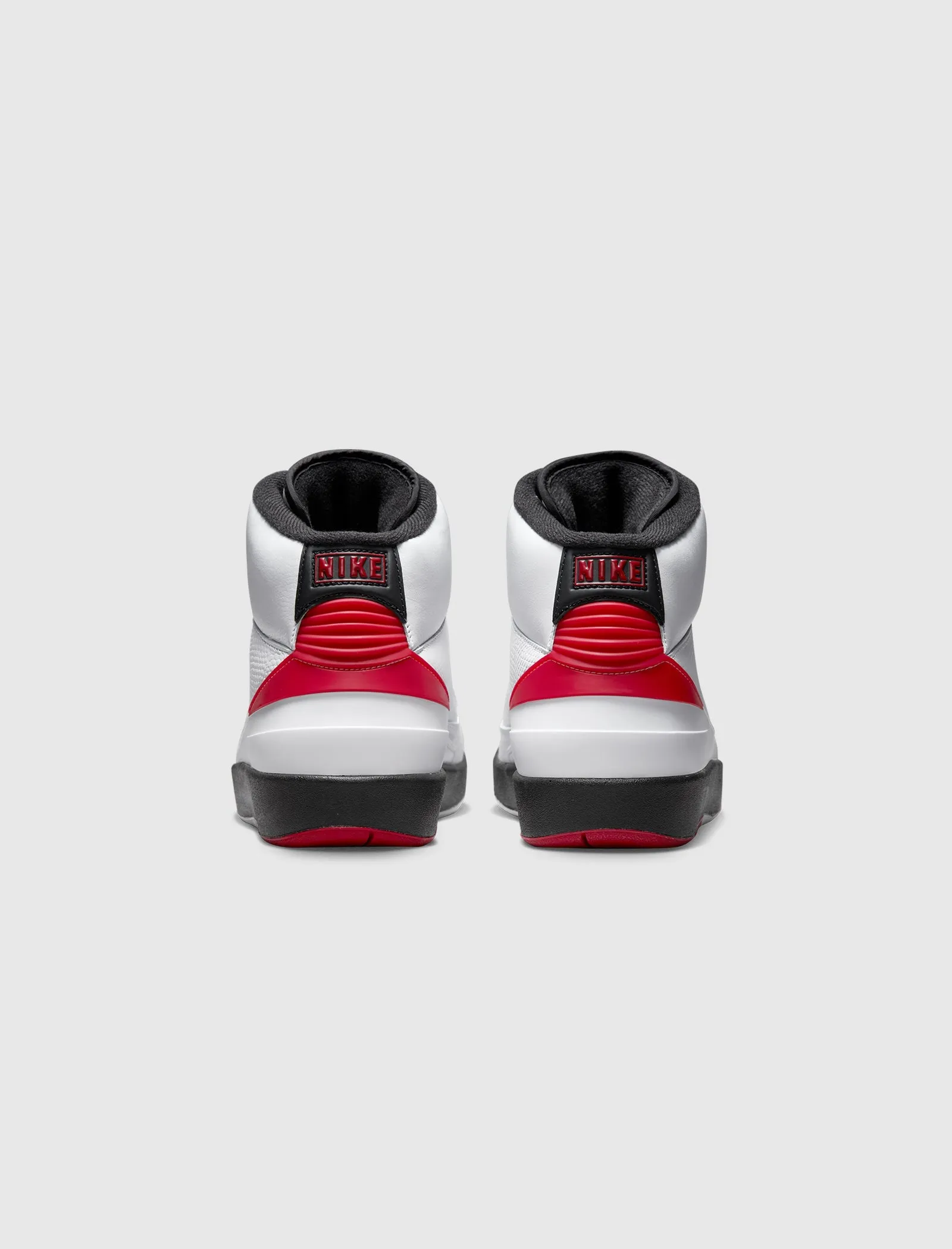 AIR JORDAN 2 RETRO "CHICAGO"