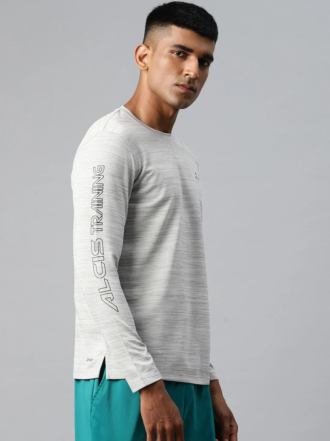Alcis Men Typography Printed Dry Tech Slim Fit Sports T-shirt