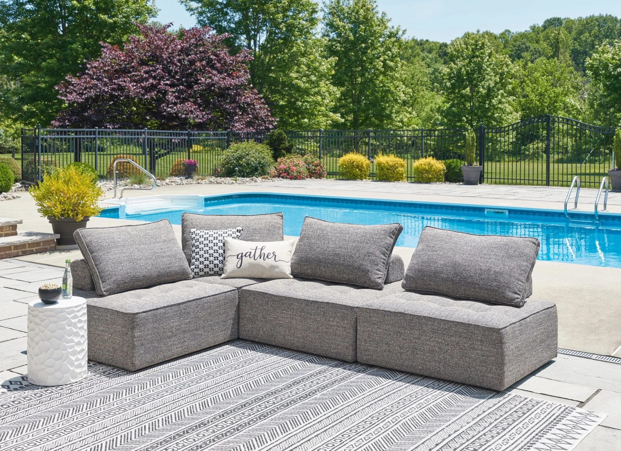 Bree Zee 3-Piece Outdoor Modular Seating
