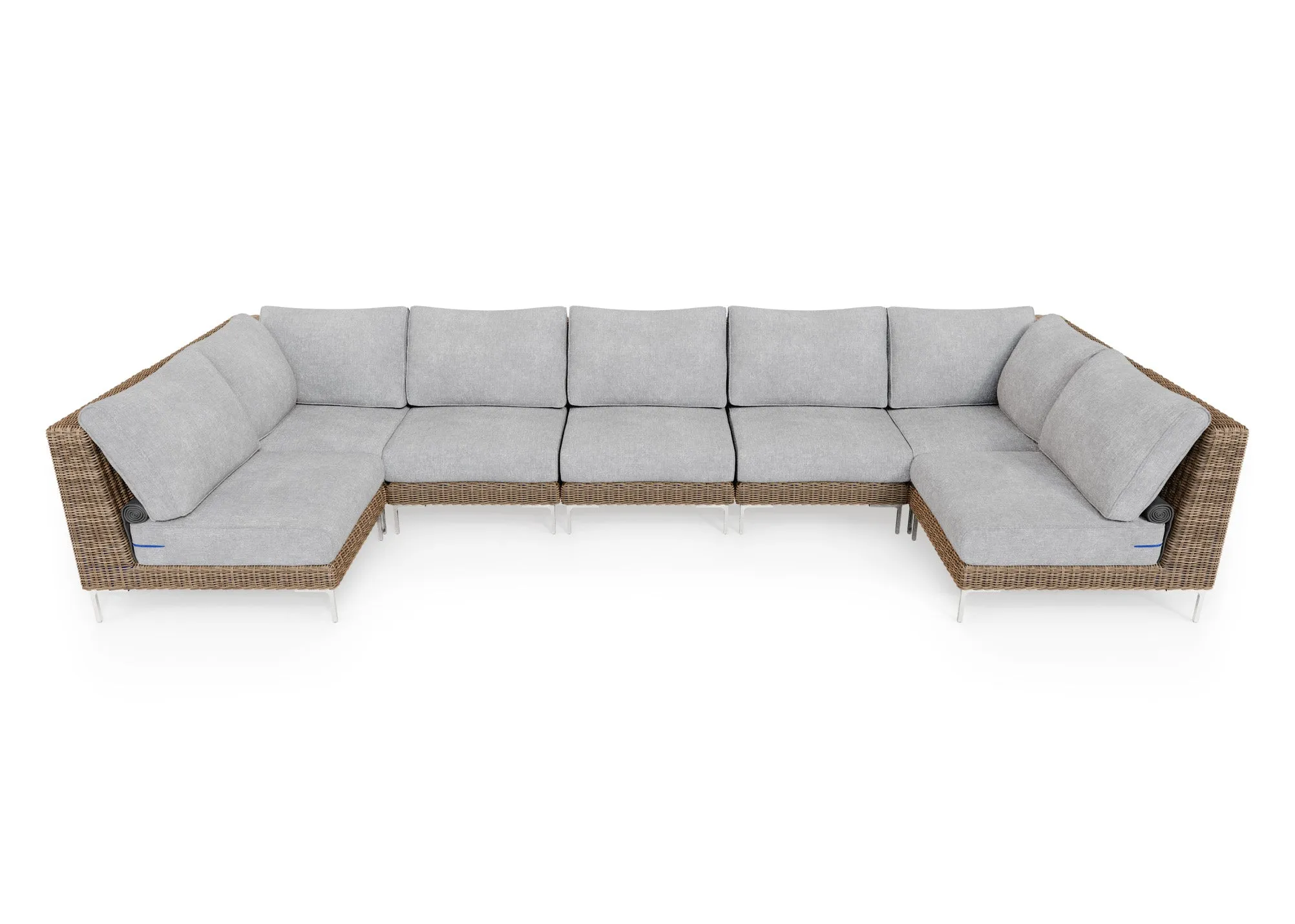 Brown Wicker Outdoor U Sectional - 7 Seat