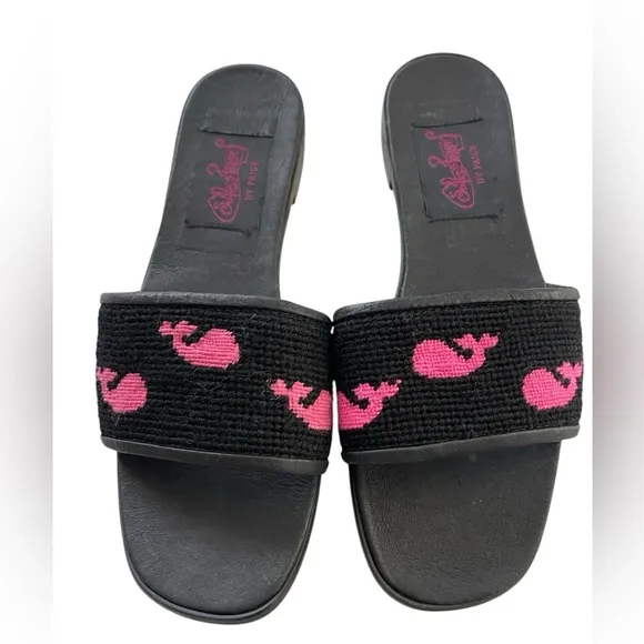 By Paige Needlepoint Peep Toe Slide Shoes Black Wool w/Pink Whales