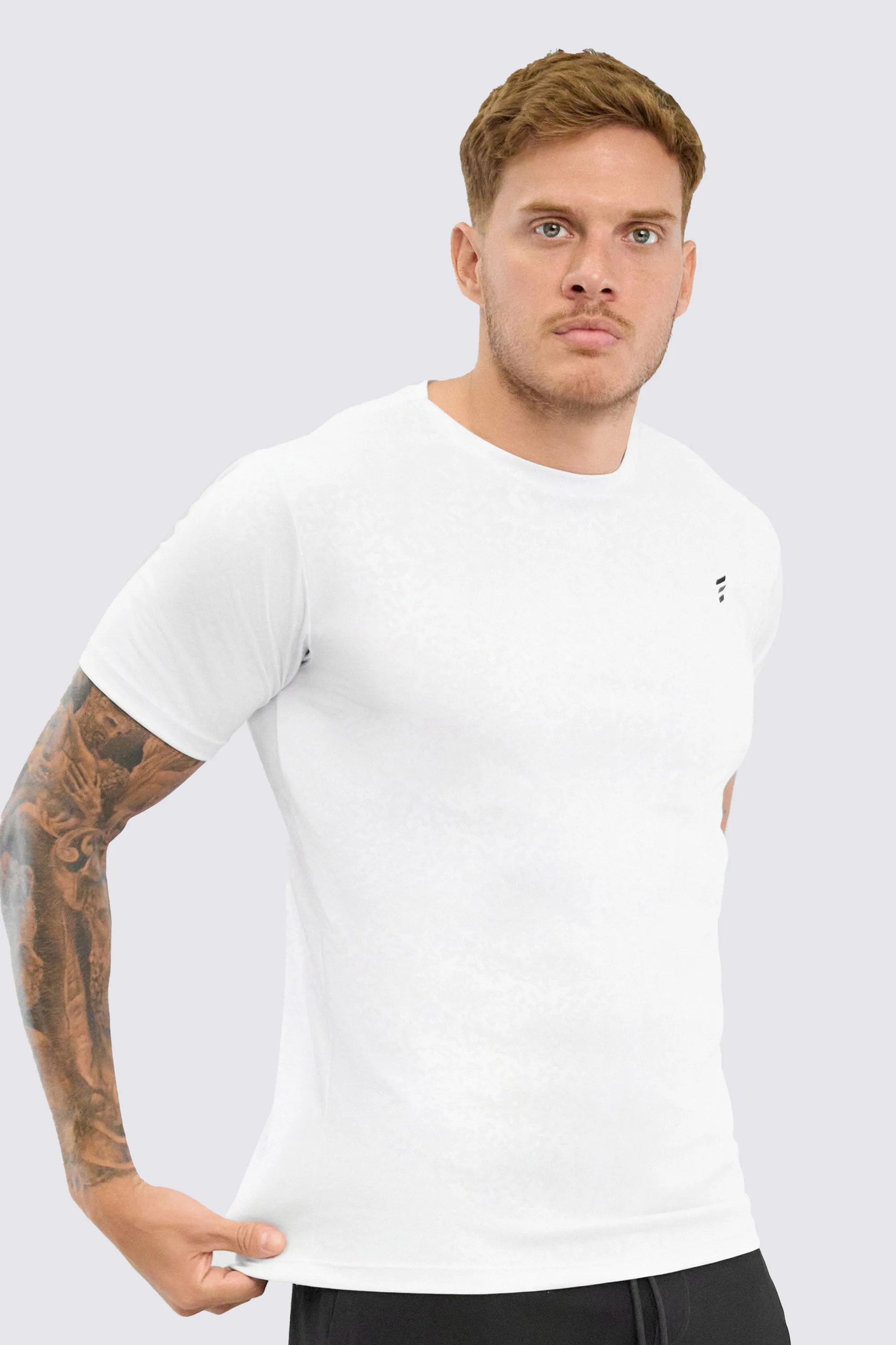CAMISETA DEPORTIVA HOMBRE GM23Q224-M3BL