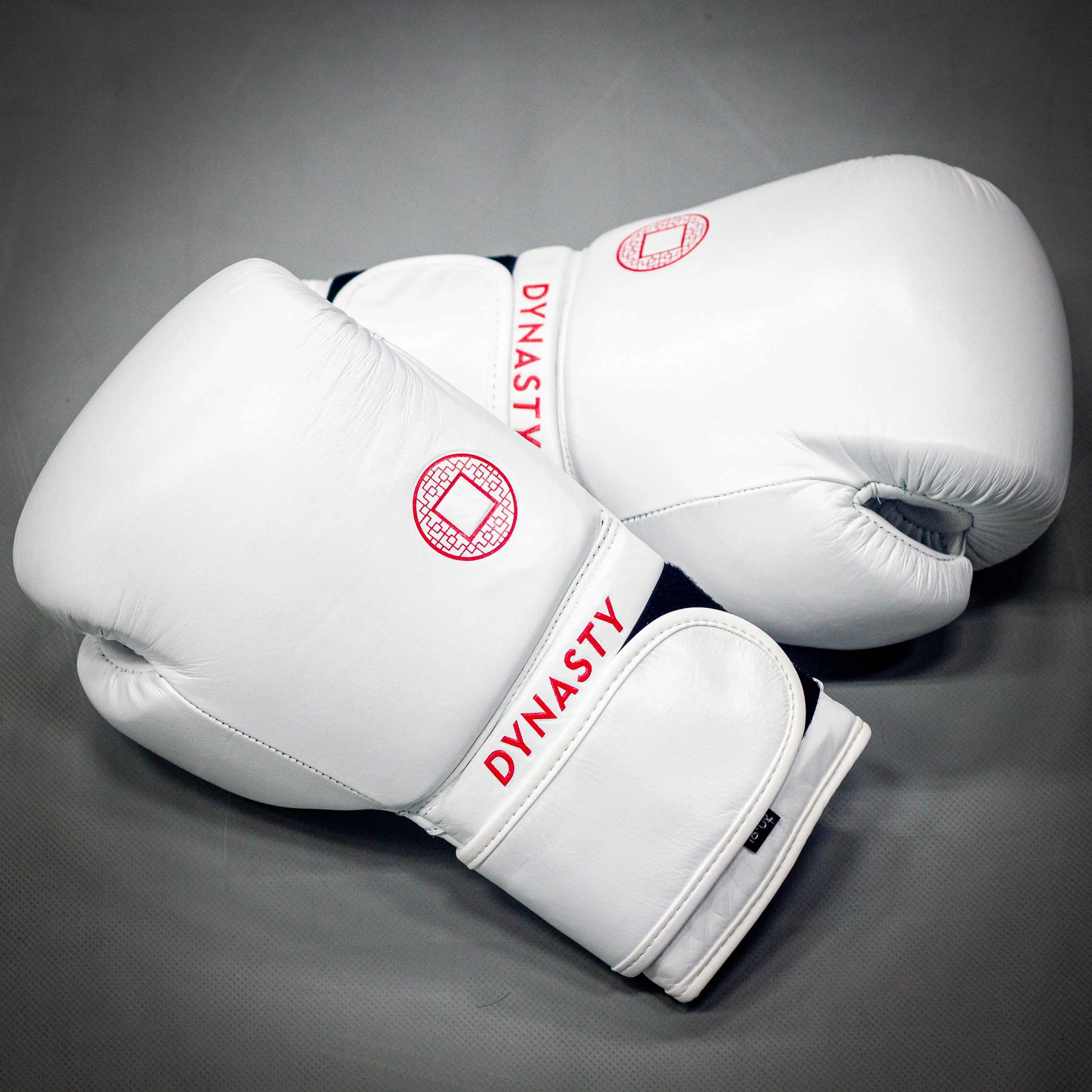 Dynasty Emperor 3 Boxing Gloves (White / Red)