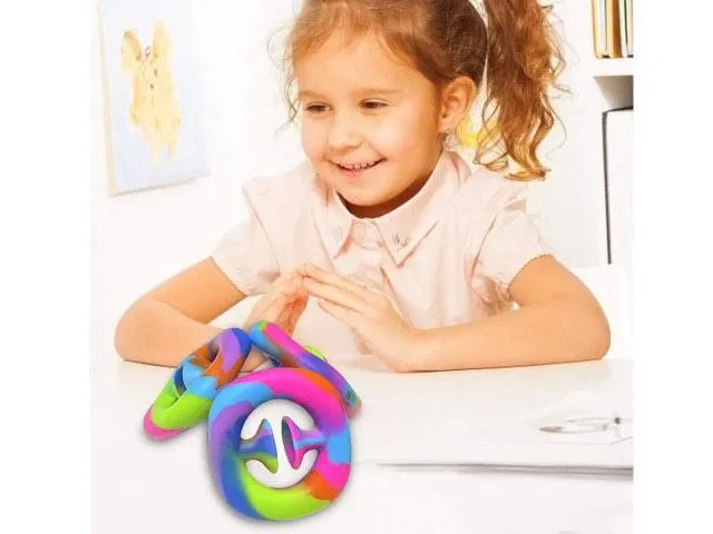 Fidget Snapper Toy - Available in Different Colors!