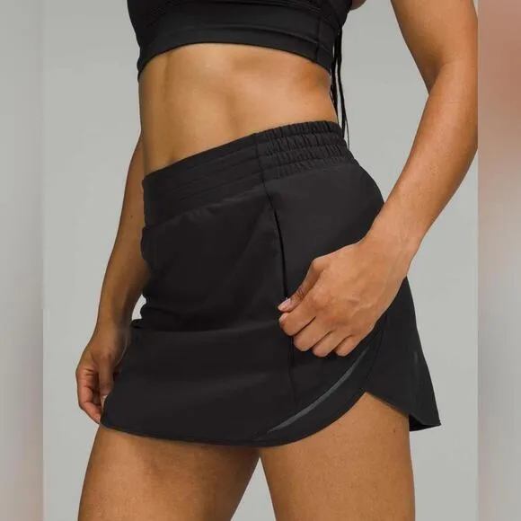 Lululemon Hotty Hot High-Rise SkirtBlack