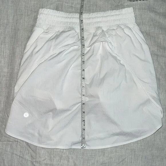 Lululemon Hotty Hot High-Rise Skirt Skort White Size 4