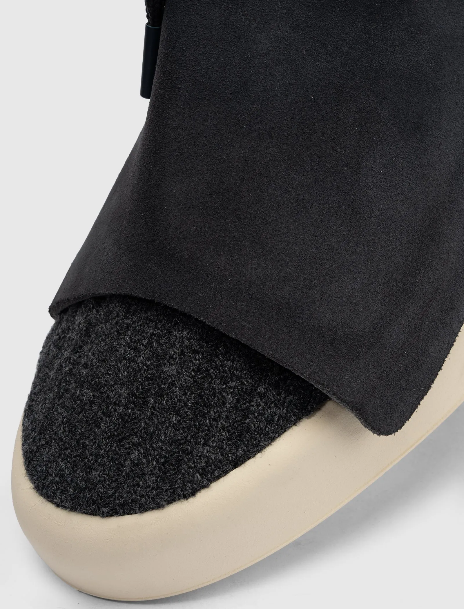 MOC KNIT STRAP