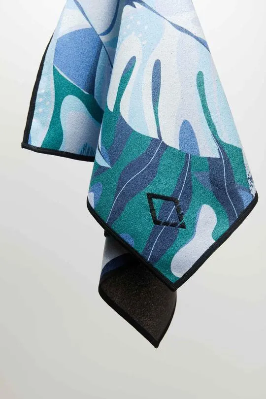 MONSTERA BLUE HAND TOWEL