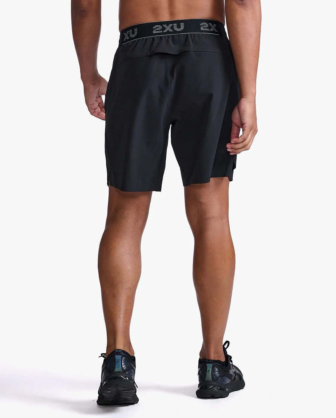 Motion 8" Shorts