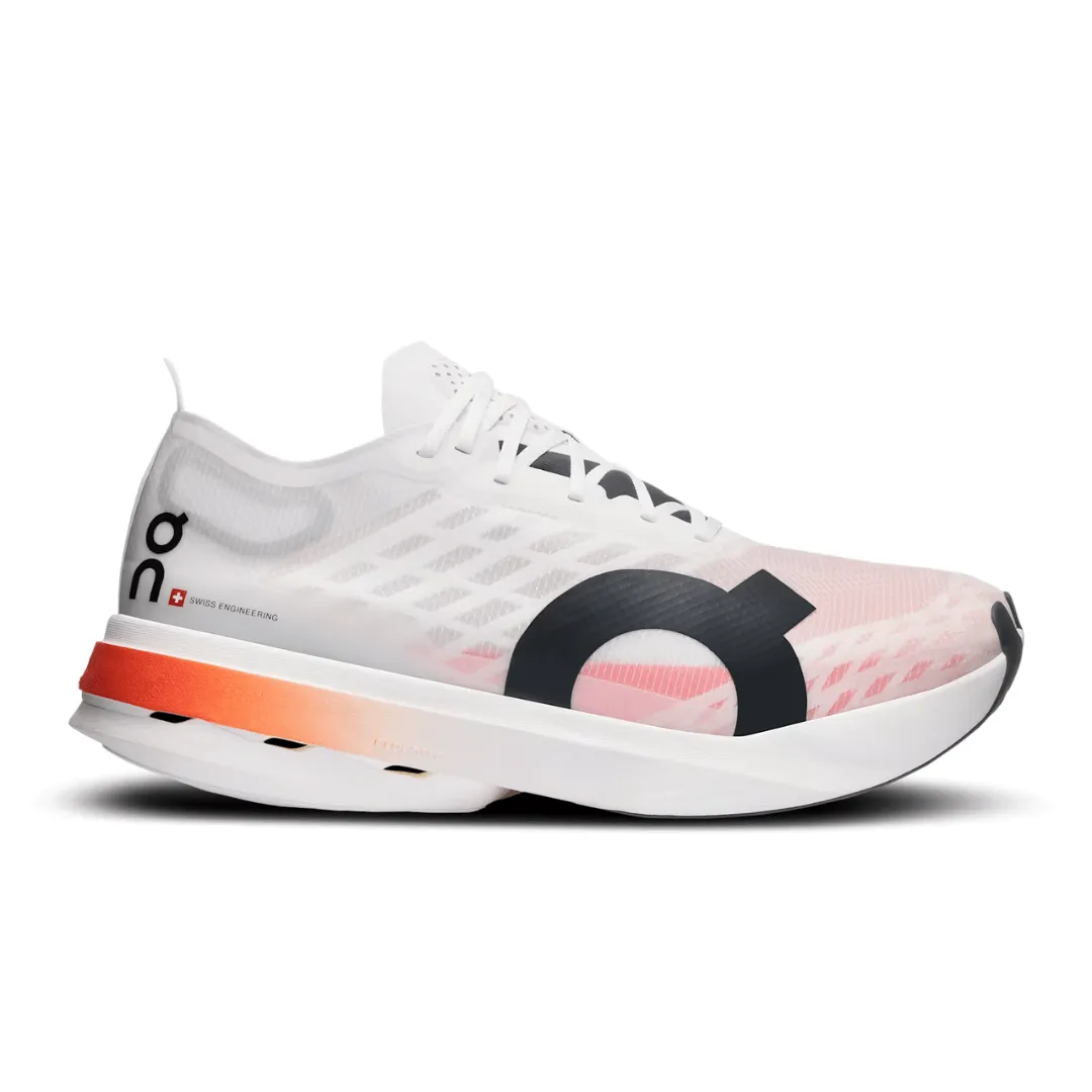 On - Cloudboom Strike - Men's - White/Black