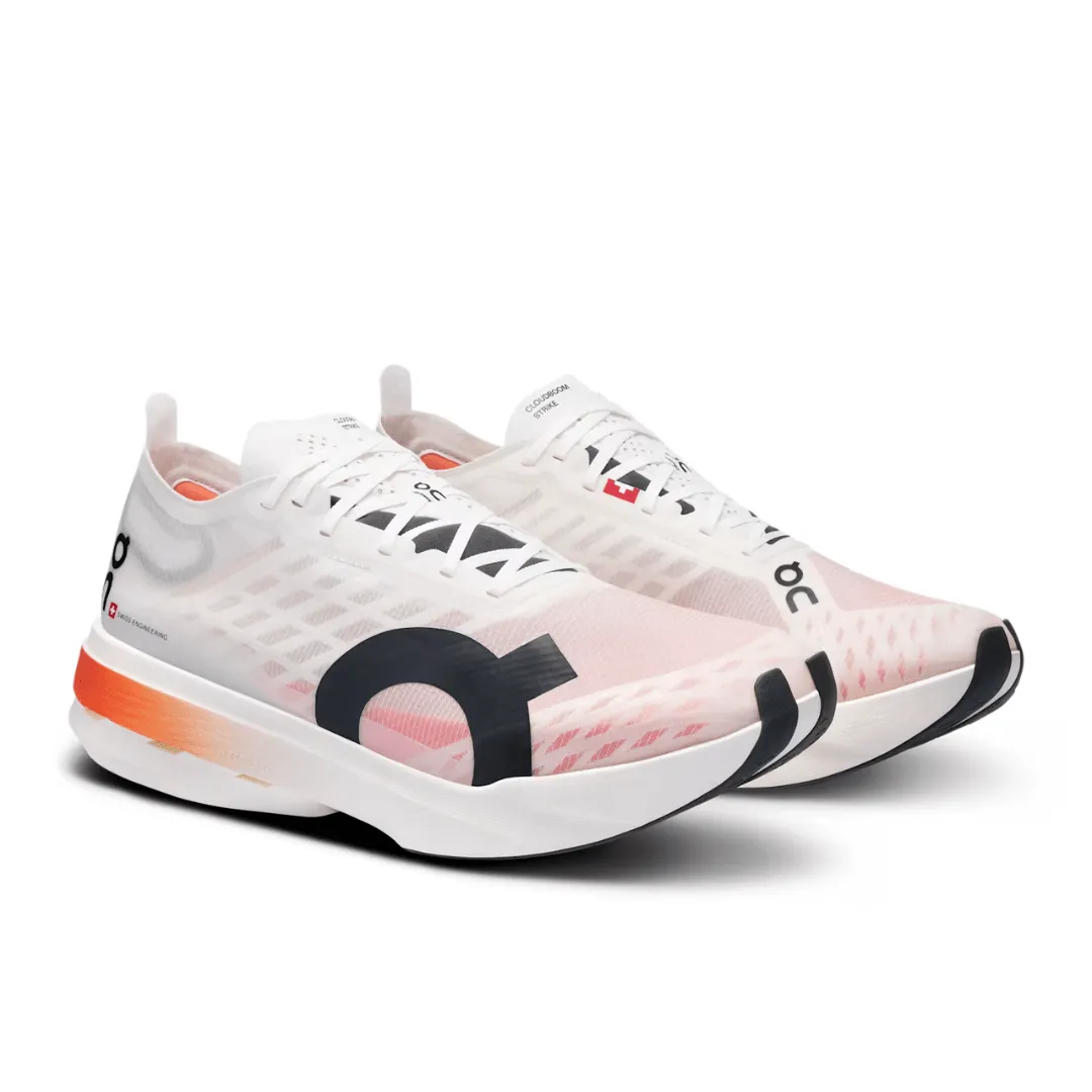 On - Cloudboom Strike - Men's - White/Black