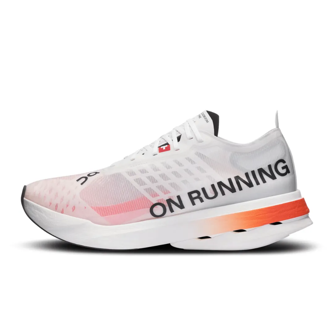 On - Cloudboom Strike - Men's - White/Black