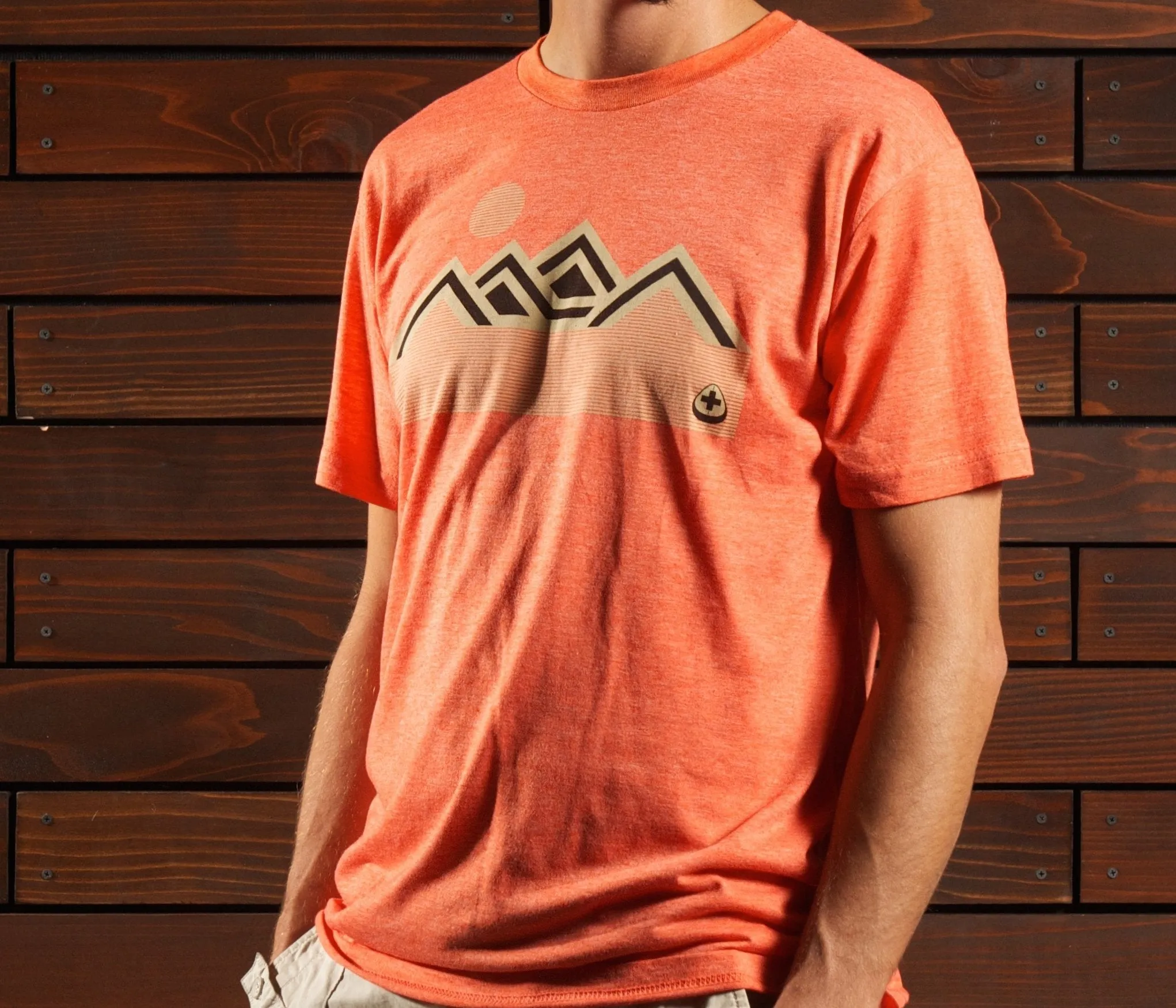Outdoor Men’s Mountain Graphic Tee
