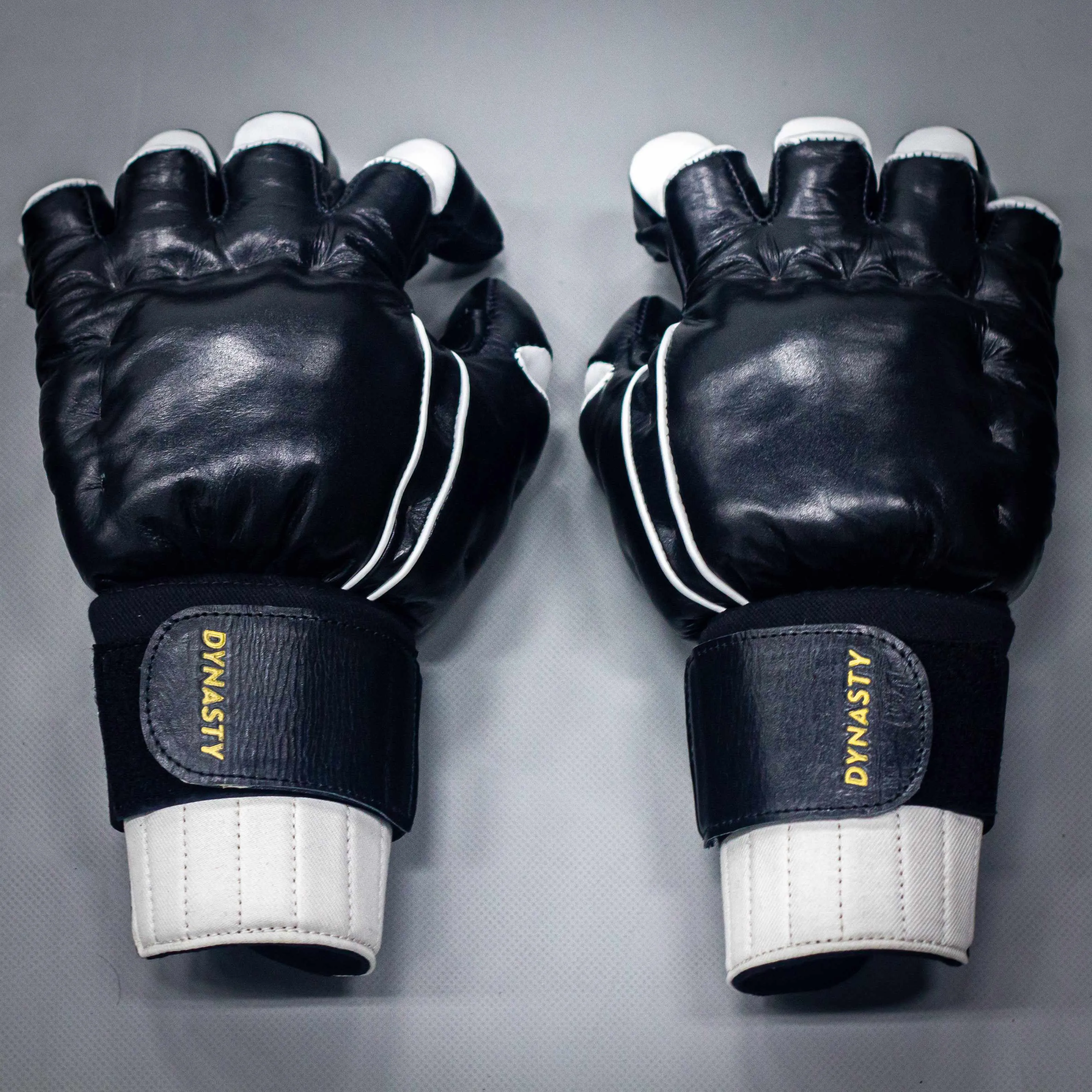 "Enter The Dragon" Old School Kung Fu Combat Gloves (Black)