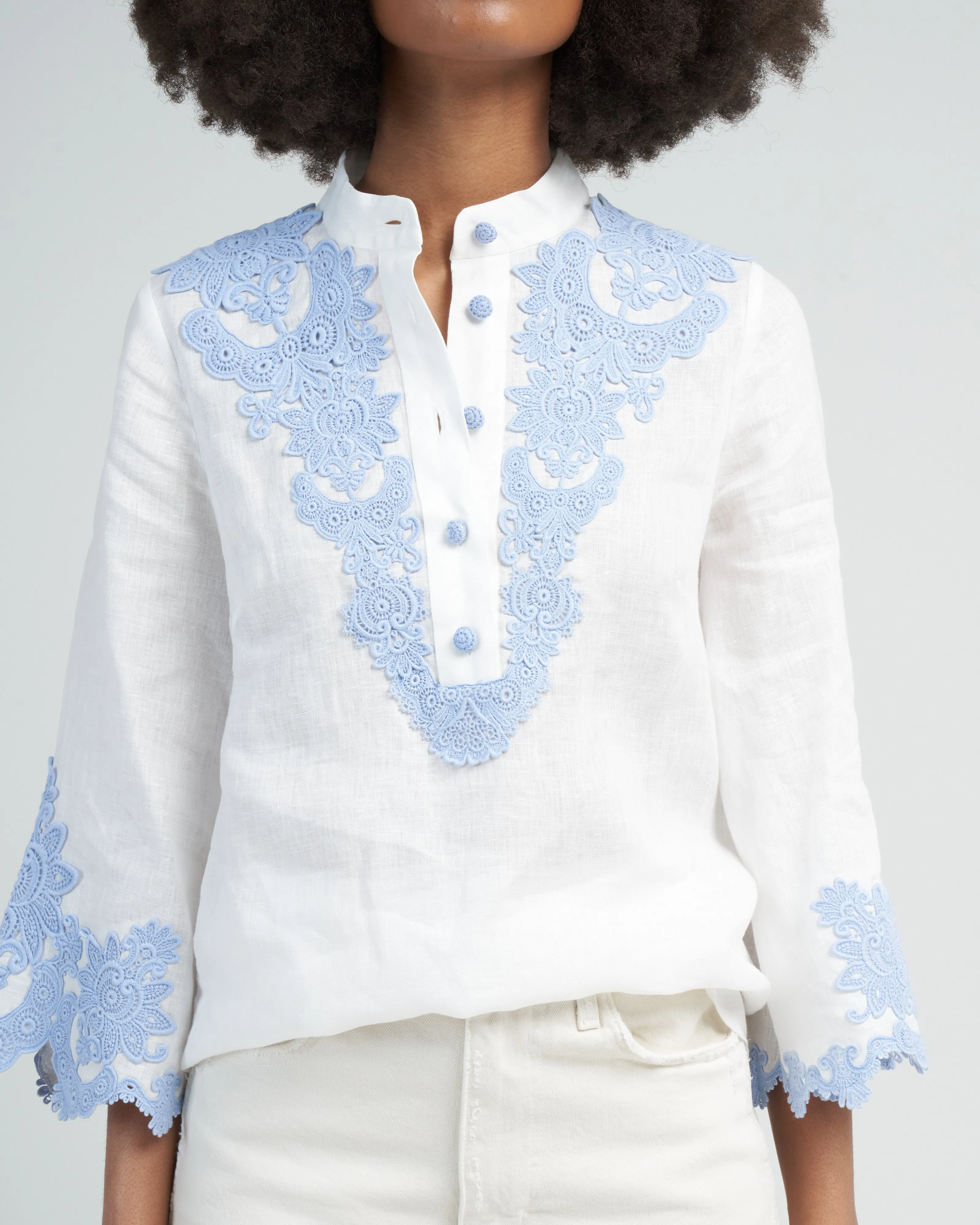 raie embroidered trim top - ivory/blue