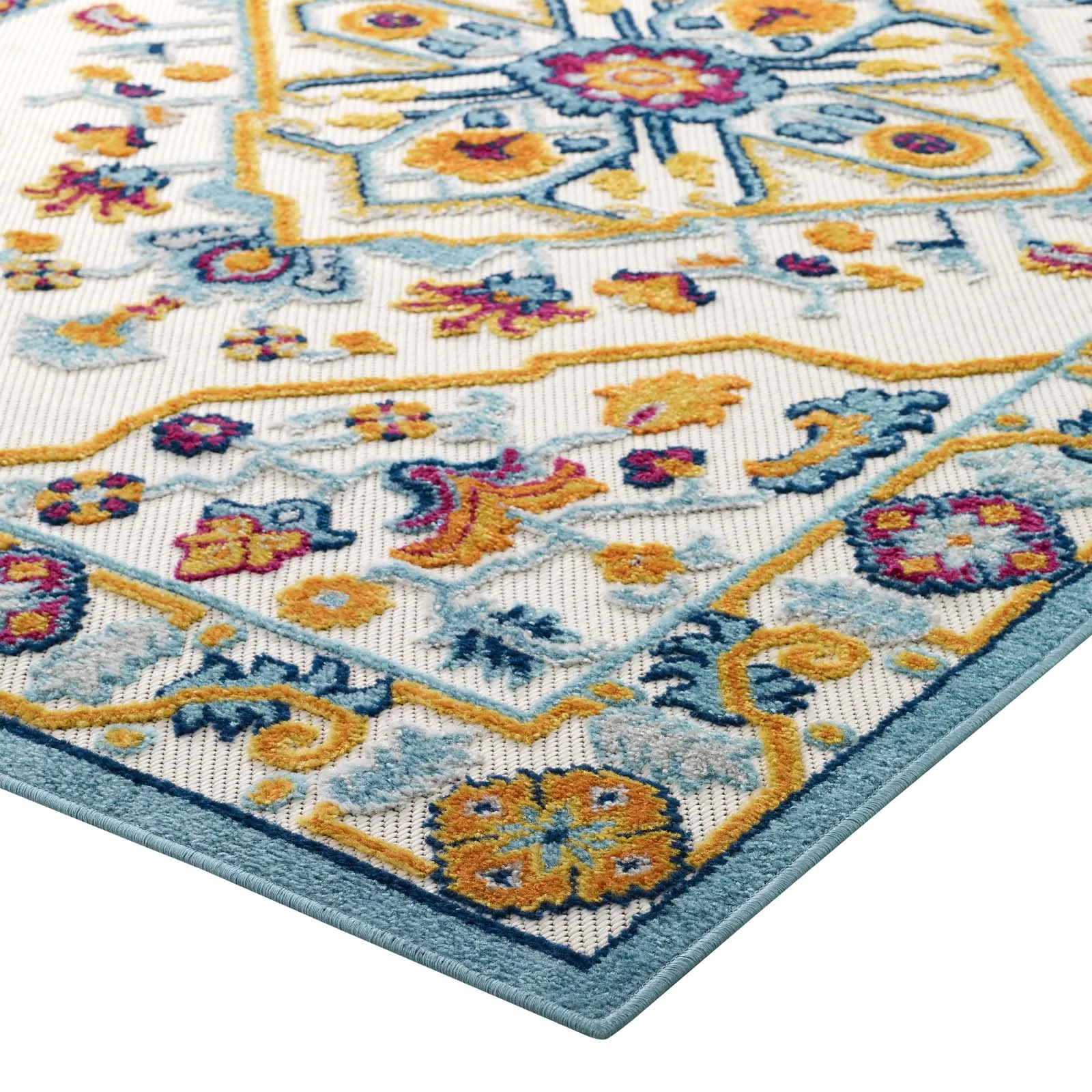 REFLECT FREESIA DISTRESSED FLORAL PERSIAN MEDALLION