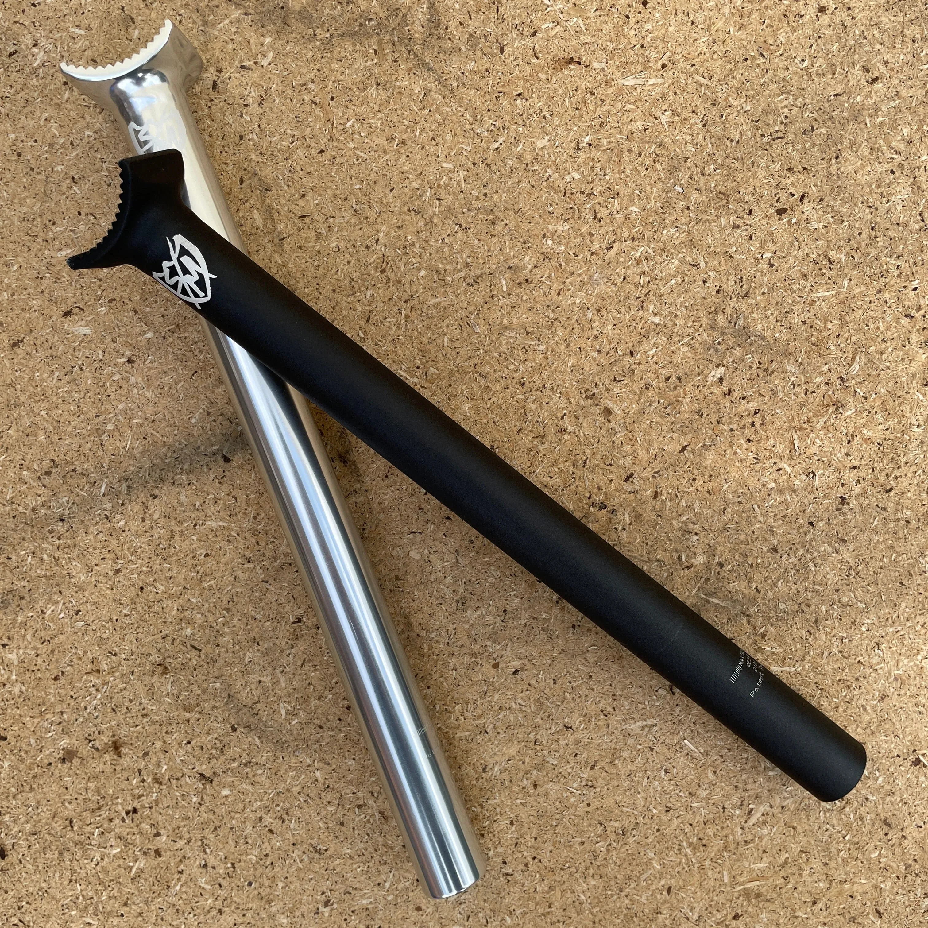 S&M Bikes Long Johnson Pivotal Seatpost 25.4mm