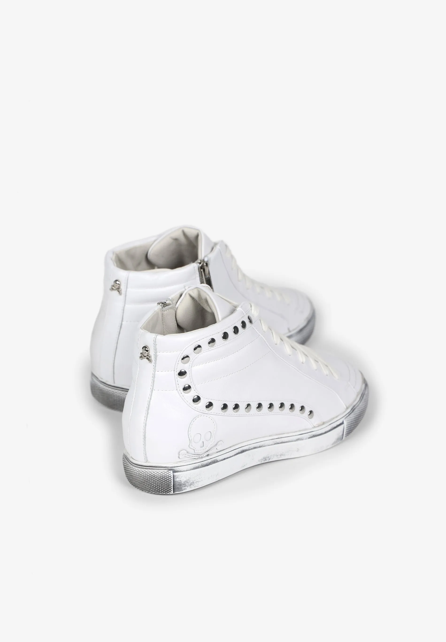 SAPATILHAS BOTAS TACHAS