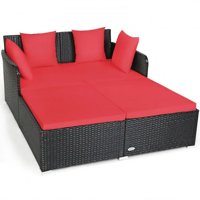 SilverCrate™Outdoor Patio Rattan Daybed Pillow Cushioned Sofa Furniture