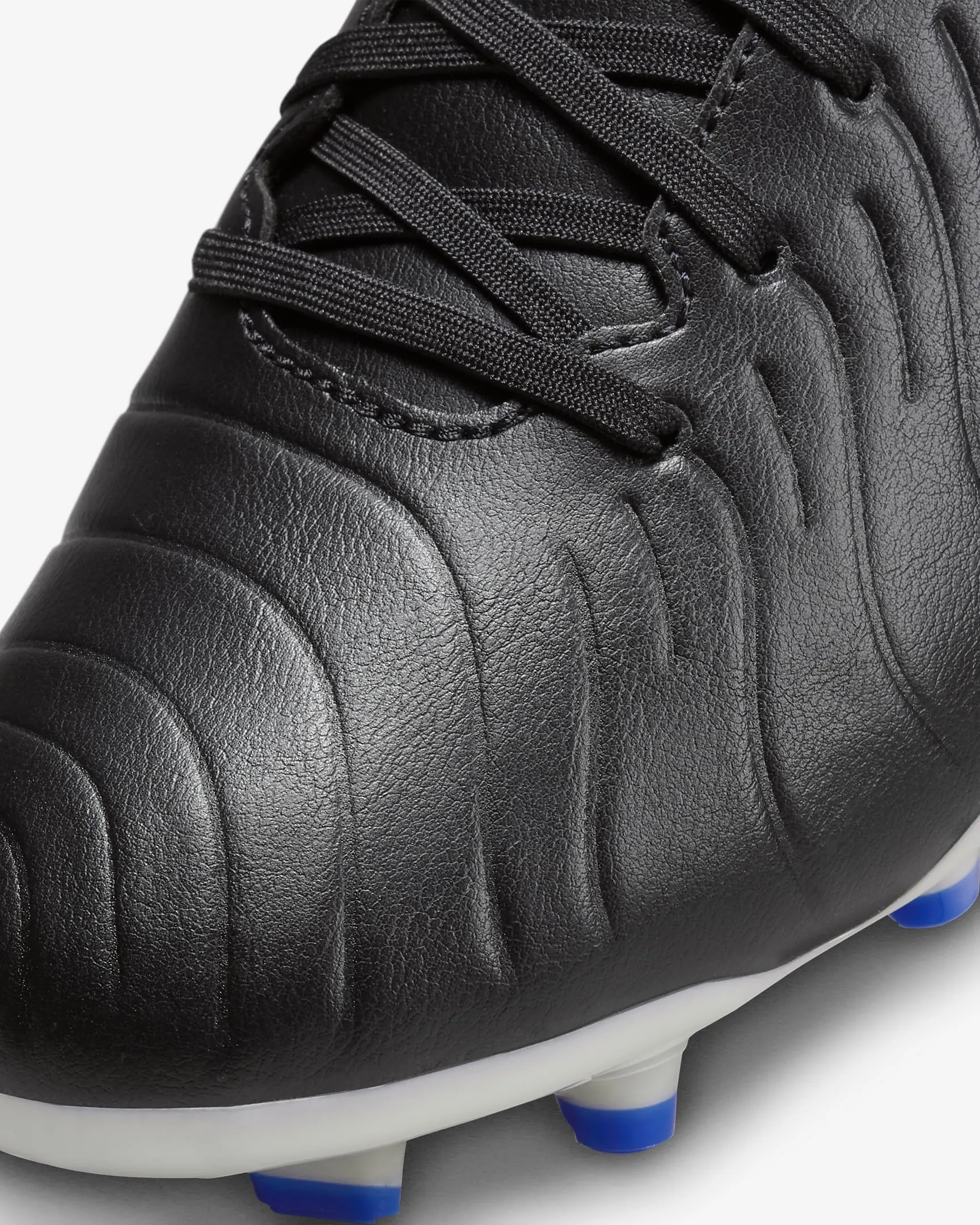 Tiempo Legend 10 Club Men's Outdoor Soccer Cleat