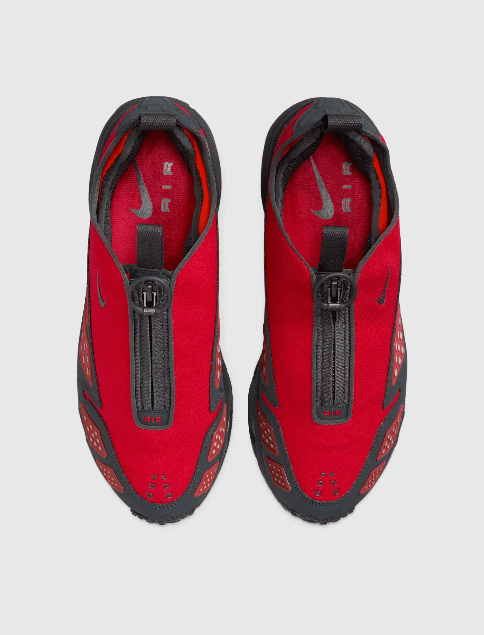WOMENS AIR MAX SUNDER GORE-TEX "HYPER CRIMSON/ DARK SMOKE GREY/ FIRE RED"
