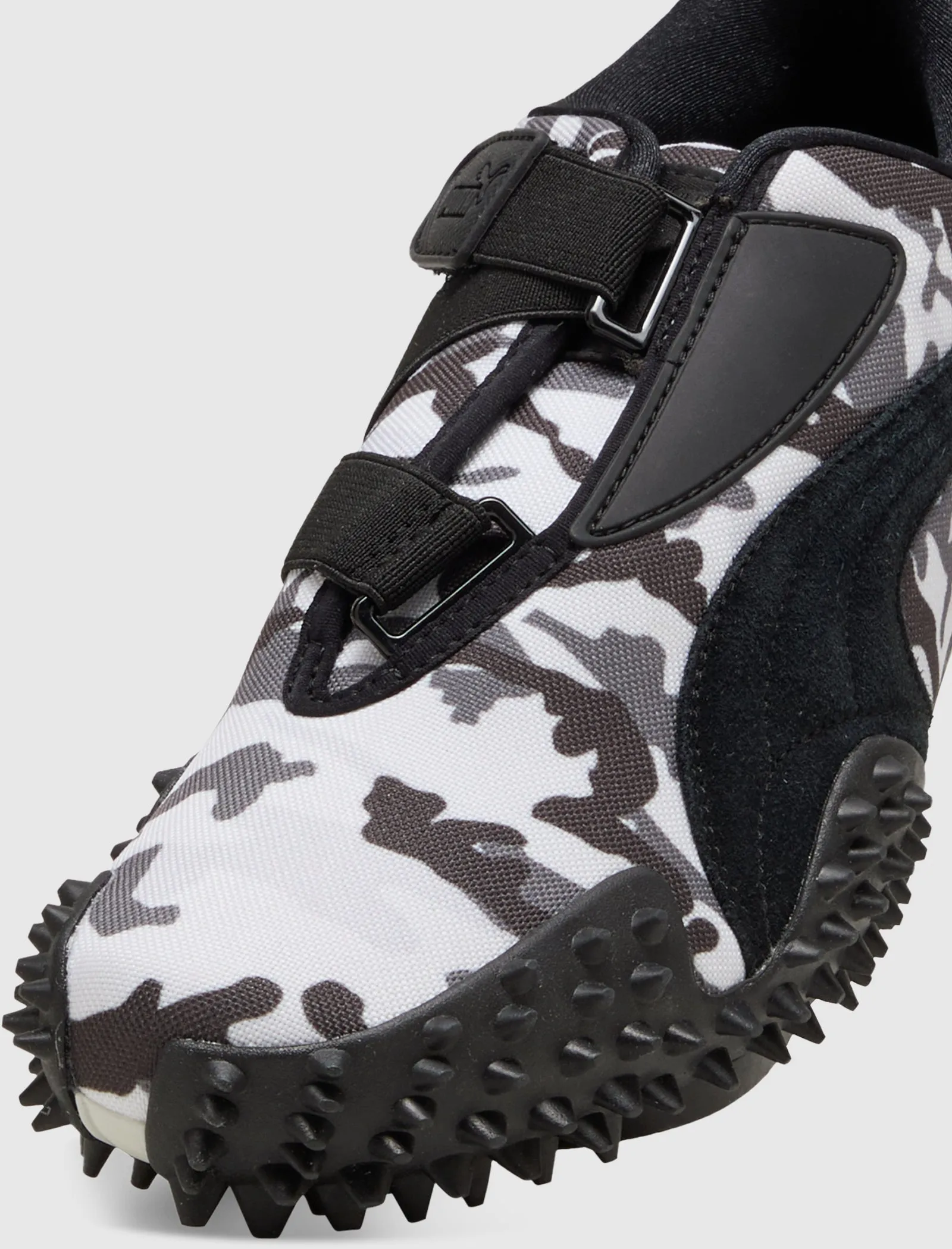 WOMEN'S MOSTRO CAMO "BLACK/CAST IRON"